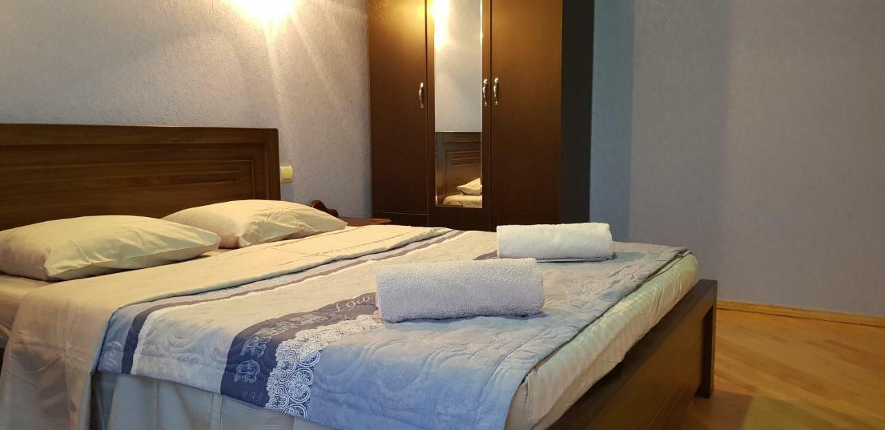 Guest House Likani 2017 Borjomi Ngoại thất bức ảnh